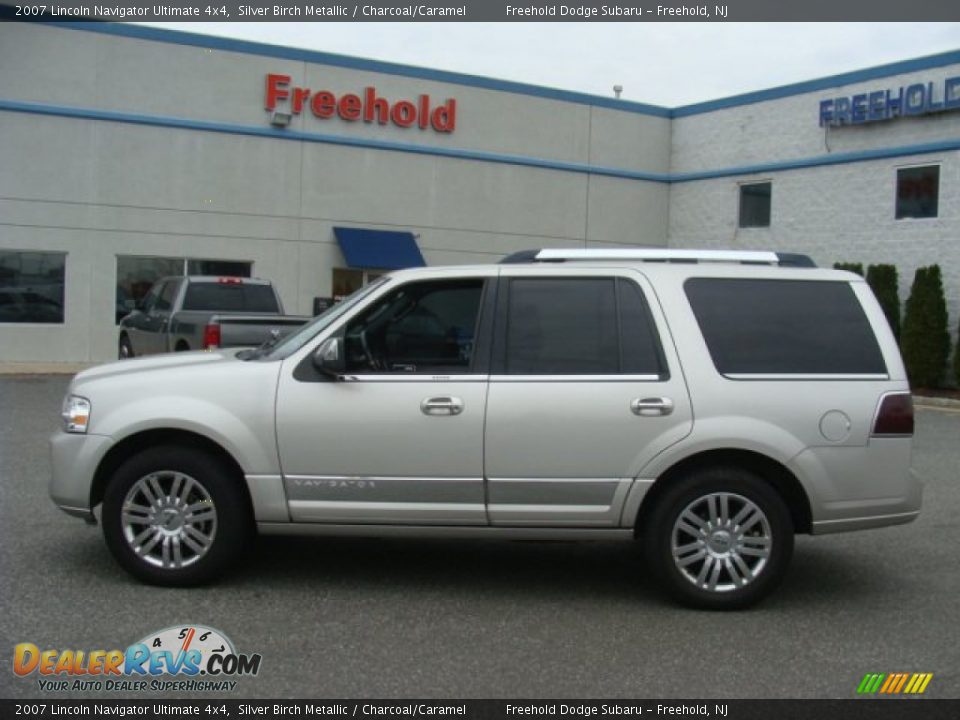 2007 Lincoln Navigator Ultimate 4x4 Silver Birch Metallic / Charcoal/Caramel Photo #9
