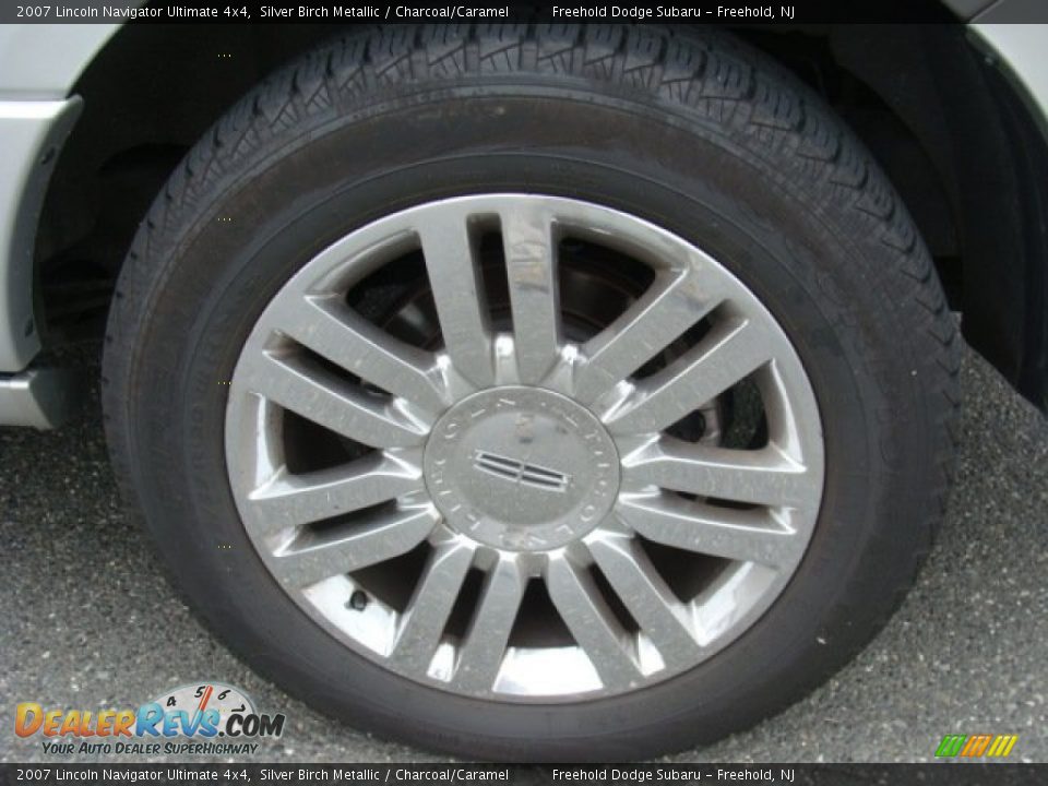 2007 Lincoln Navigator Ultimate 4x4 Silver Birch Metallic / Charcoal/Caramel Photo #10