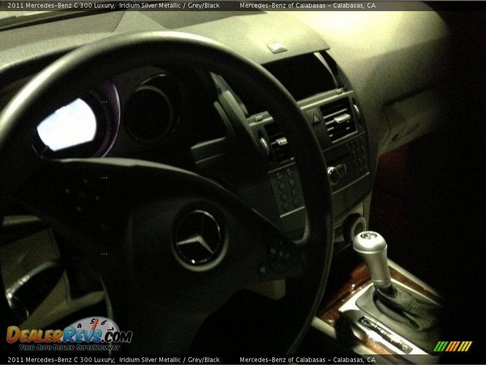 2011 Mercedes-Benz C 300 Luxury Iridium Silver Metallic / Grey/Black Photo #8