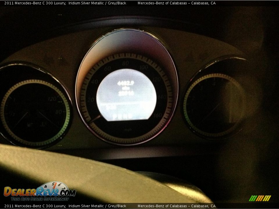 2011 Mercedes-Benz C 300 Luxury Iridium Silver Metallic / Grey/Black Photo #9