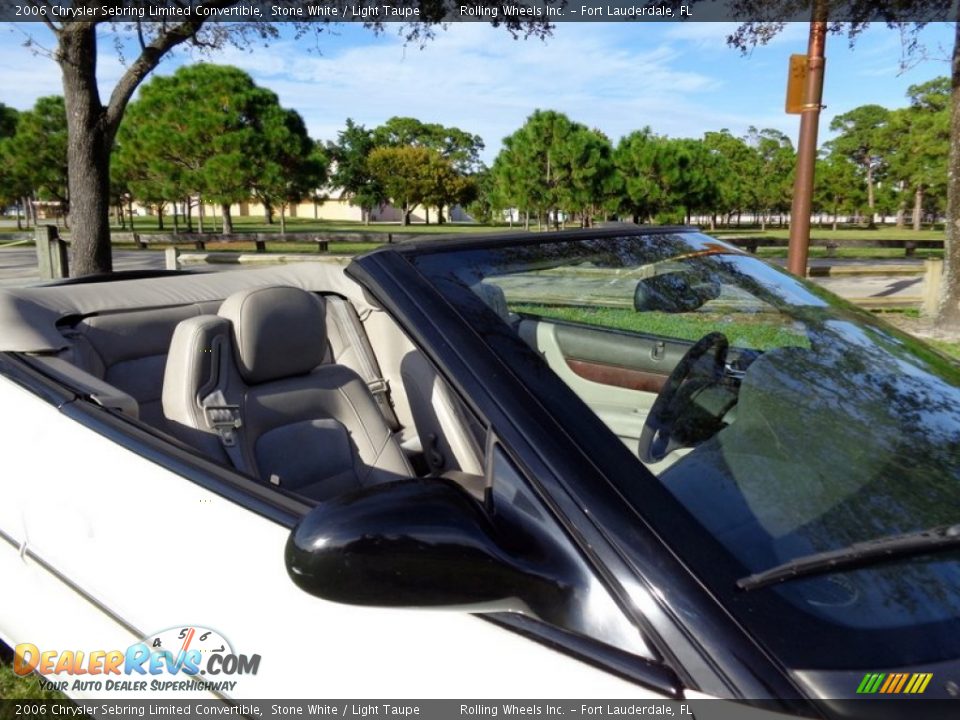 2006 Chrysler Sebring Limited Convertible Stone White / Light Taupe Photo #11