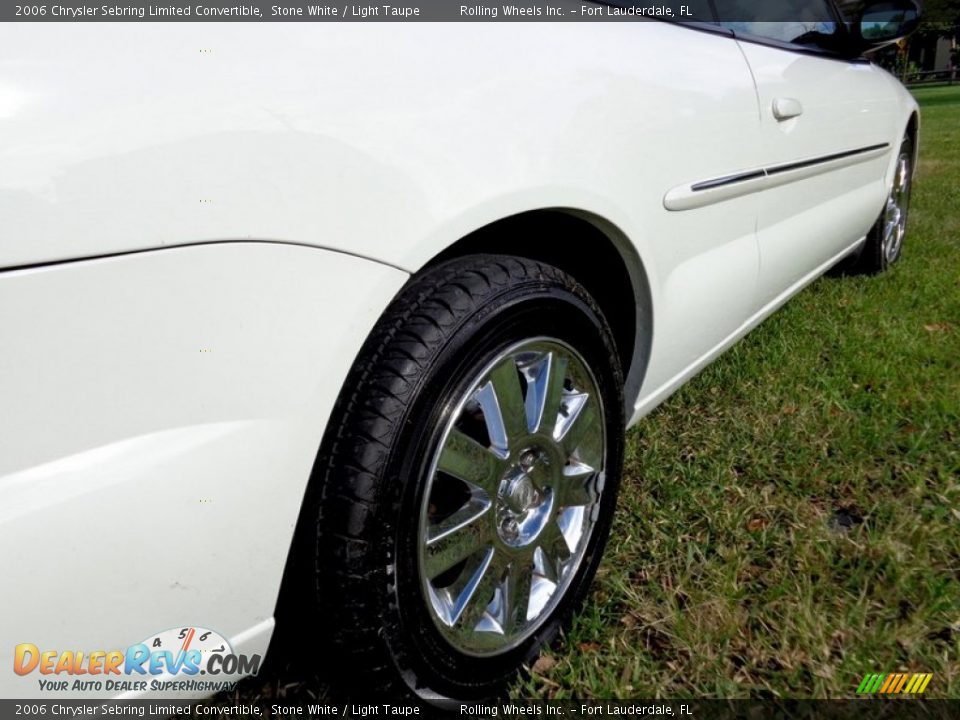 2006 Chrysler Sebring Limited Convertible Stone White / Light Taupe Photo #22