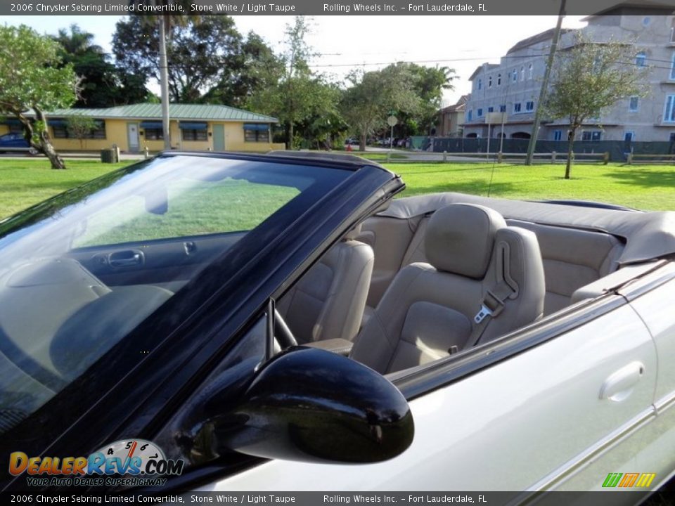 2006 Chrysler Sebring Limited Convertible Stone White / Light Taupe Photo #26