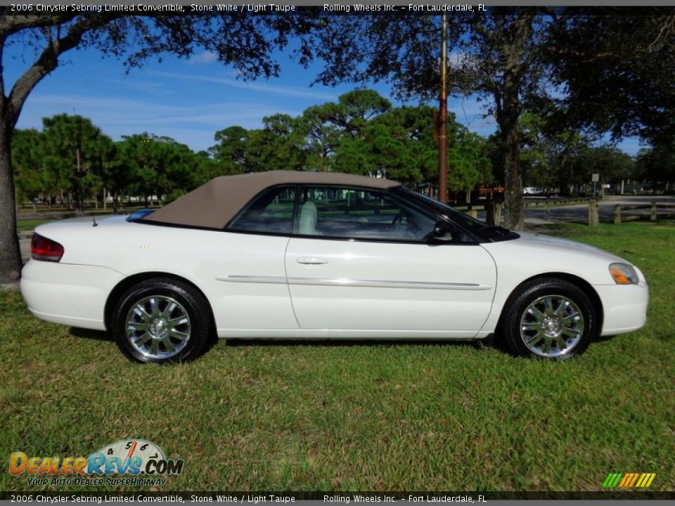2006 Chrysler Sebring Limited Convertible Stone White / Light Taupe Photo #29