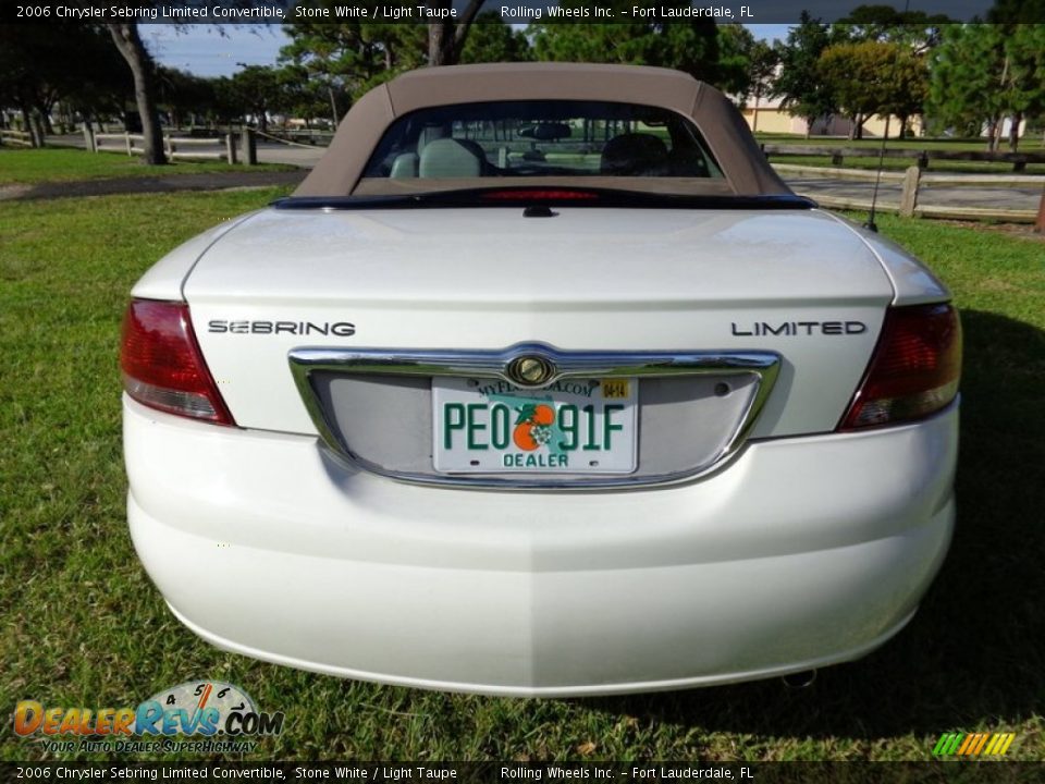 2006 Chrysler Sebring Limited Convertible Stone White / Light Taupe Photo #34