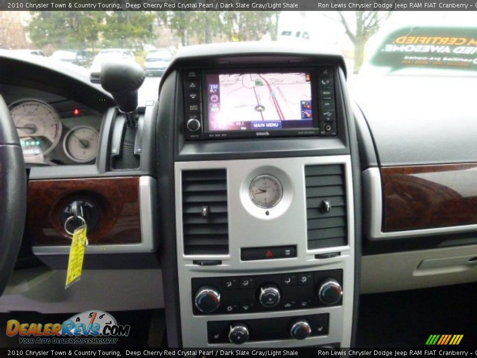 2010 Chrysler Town & Country Touring Deep Cherry Red Crystal Pearl / Dark Slate Gray/Light Shale Photo #16