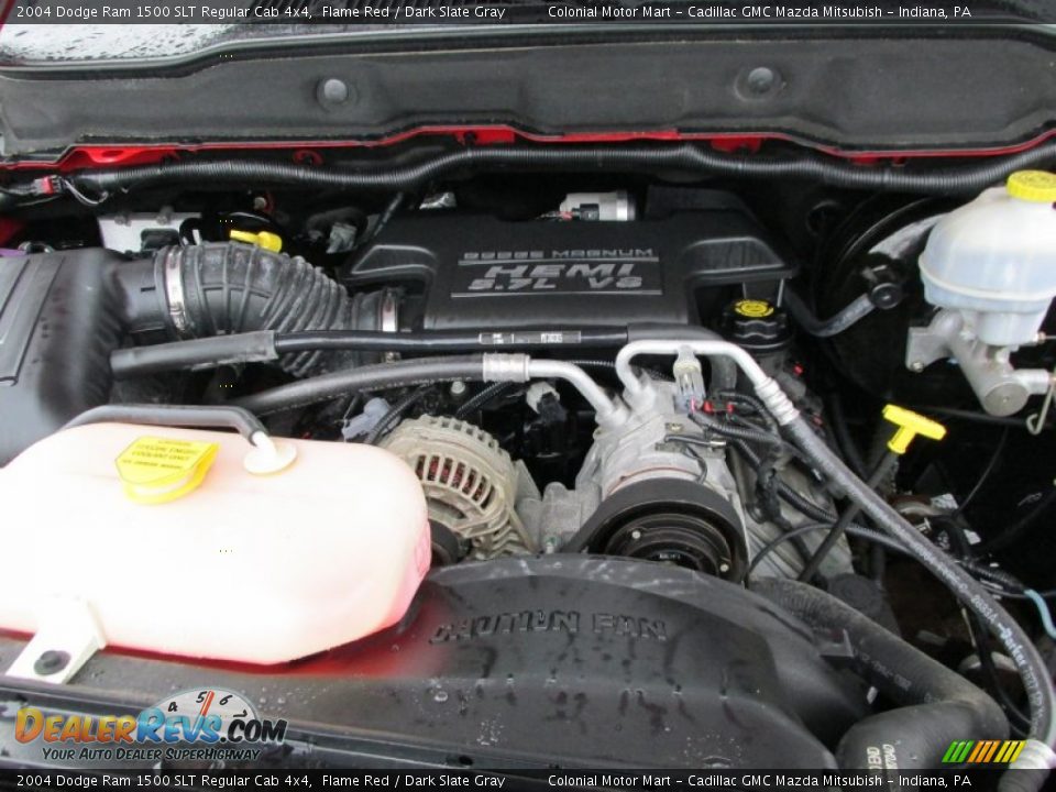 2004 Dodge Ram 1500 SLT Regular Cab 4x4 Flame Red / Dark Slate Gray Photo #12