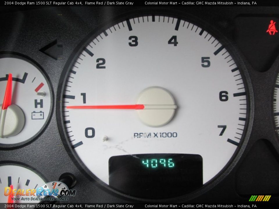 2004 Dodge Ram 1500 SLT Regular Cab 4x4 Flame Red / Dark Slate Gray Photo #20