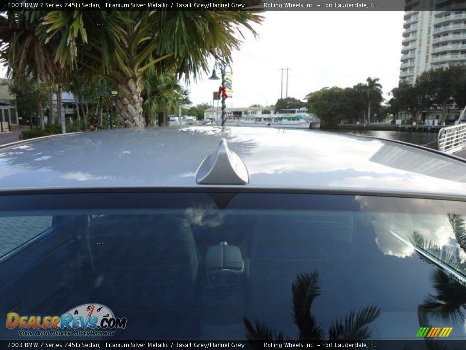 2003 BMW 7 Series 745Li Sedan Titanium Silver Metallic / Basalt Grey/Flannel Grey Photo #25