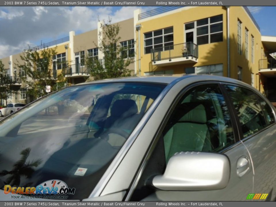 2003 BMW 7 Series 745Li Sedan Titanium Silver Metallic / Basalt Grey/Flannel Grey Photo #29