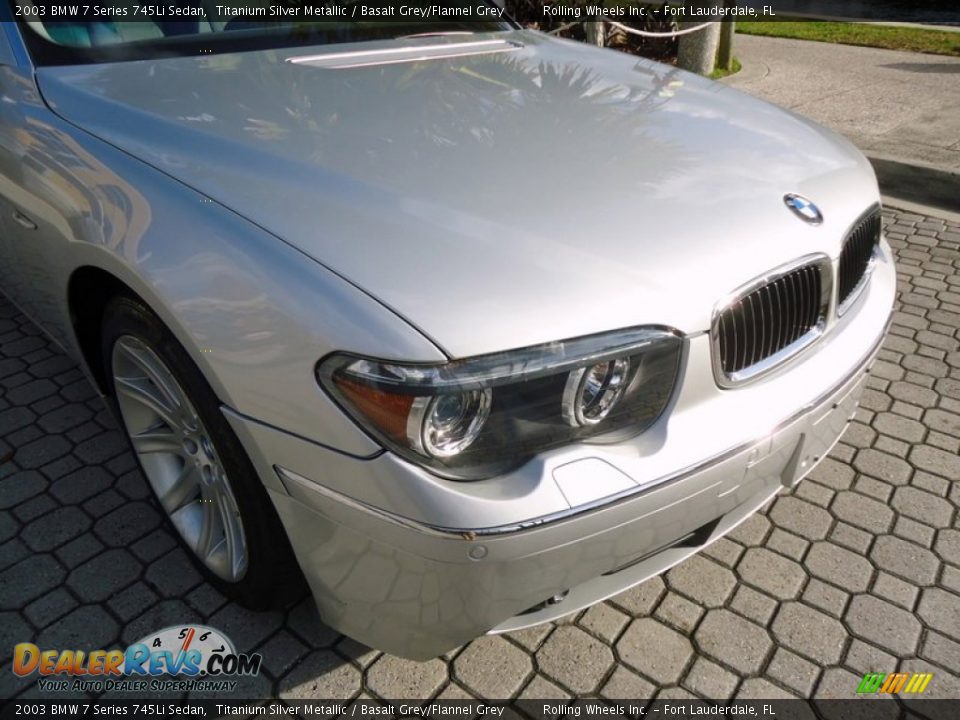 2003 BMW 7 Series 745Li Sedan Titanium Silver Metallic / Basalt Grey/Flannel Grey Photo #31