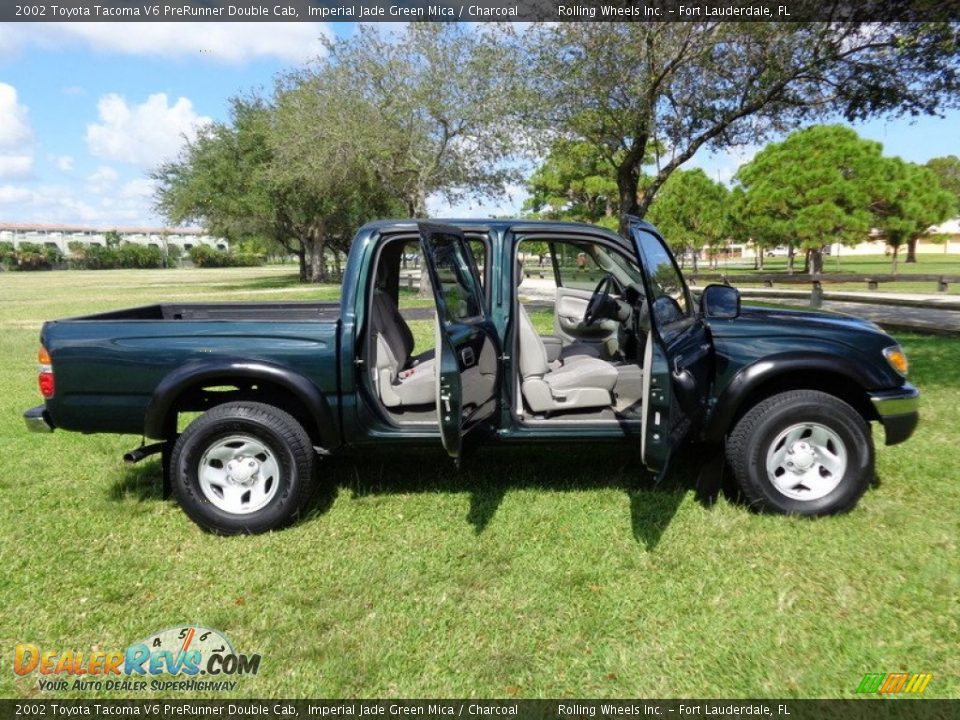 2002 Toyota Tacoma V6 PreRunner Double Cab Imperial Jade Green Mica / Charcoal Photo #16