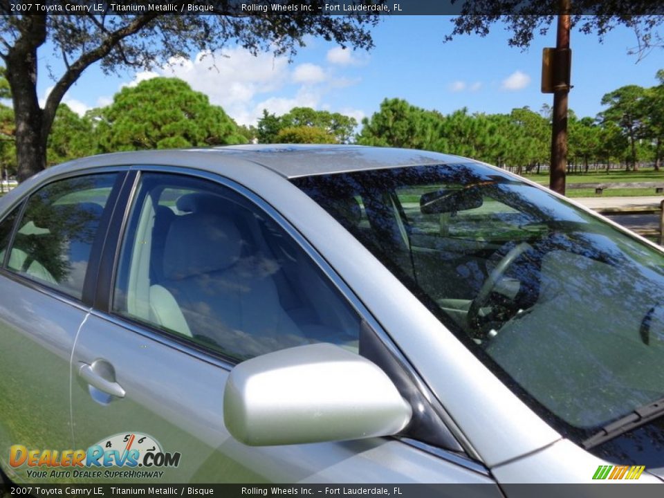 2007 Toyota Camry LE Titanium Metallic / Bisque Photo #16