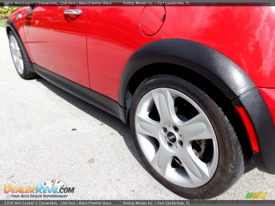 2006 Mini Cooper S Convertible Chili Red / Black/Panther Black Photo #24