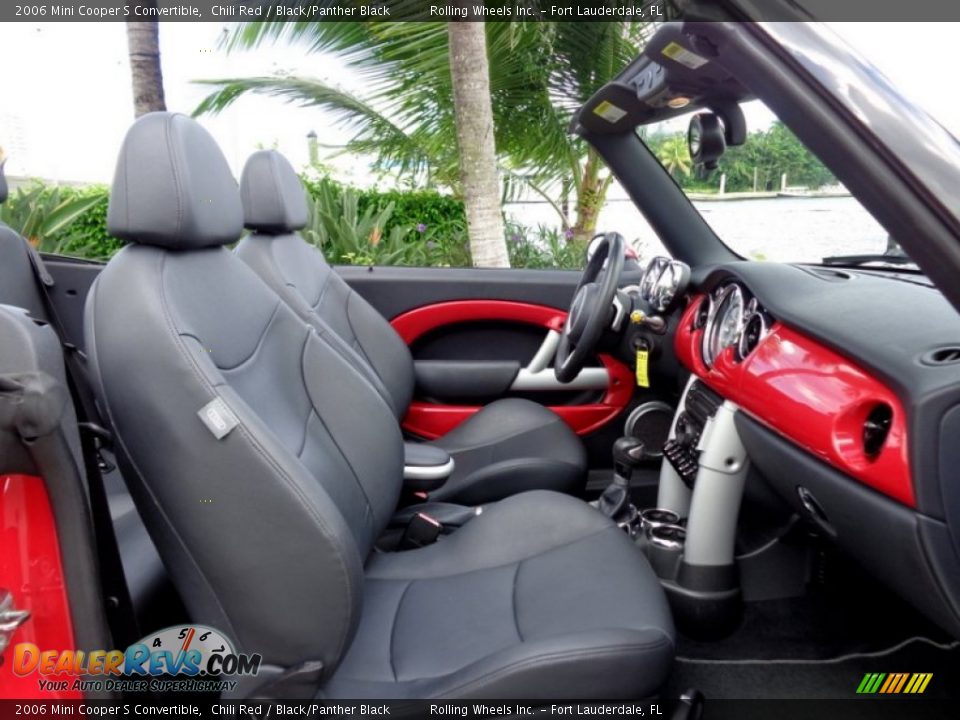 2006 Mini Cooper S Convertible Chili Red / Black/Panther Black Photo #25