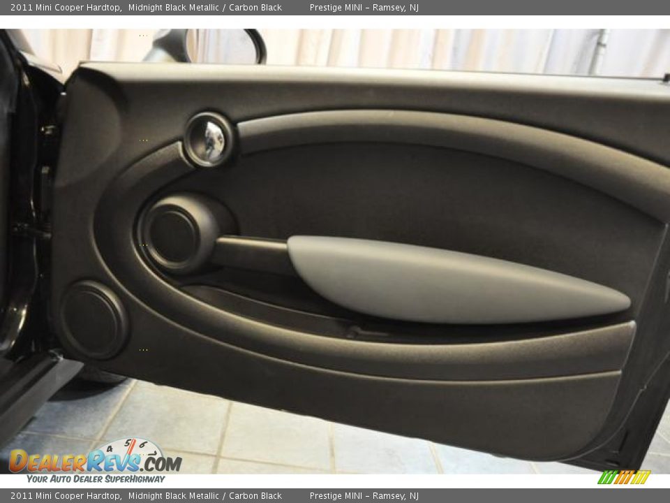 2011 Mini Cooper Hardtop Midnight Black Metallic / Carbon Black Photo #7