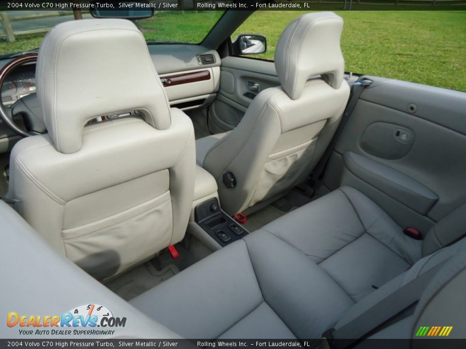 2004 Volvo C70 High Pressure Turbo Silver Metallic / Silver Photo #11