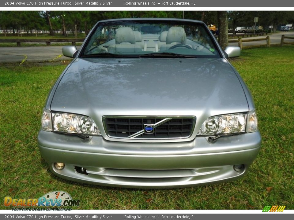 2004 Volvo C70 High Pressure Turbo Silver Metallic / Silver Photo #13