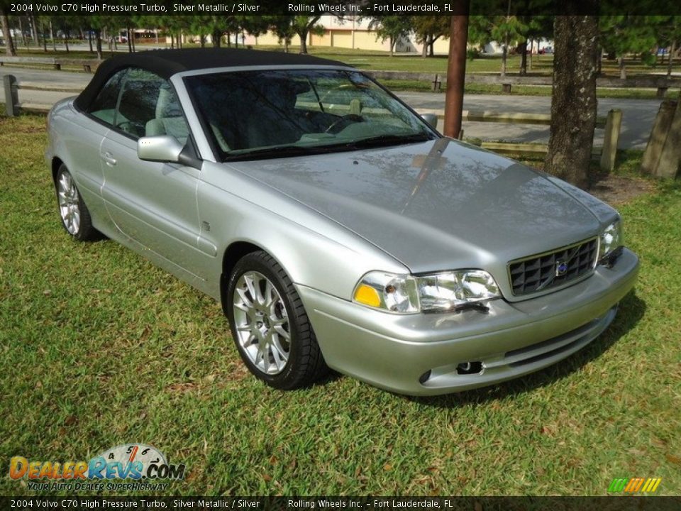 2004 Volvo C70 High Pressure Turbo Silver Metallic / Silver Photo #35