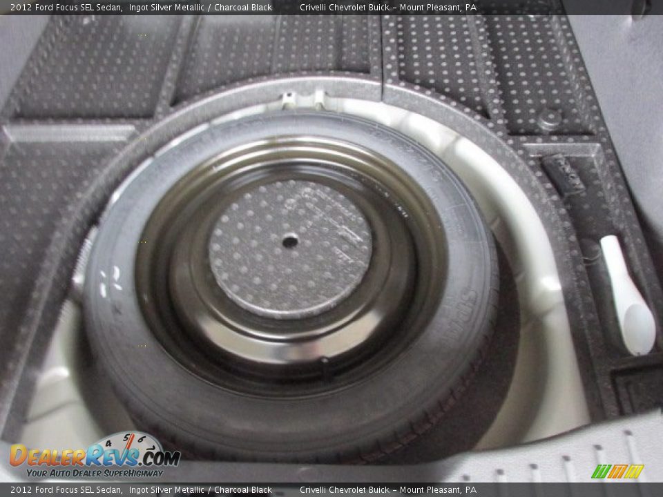 2012 Ford Focus SEL Sedan Ingot Silver Metallic / Charcoal Black Photo #29