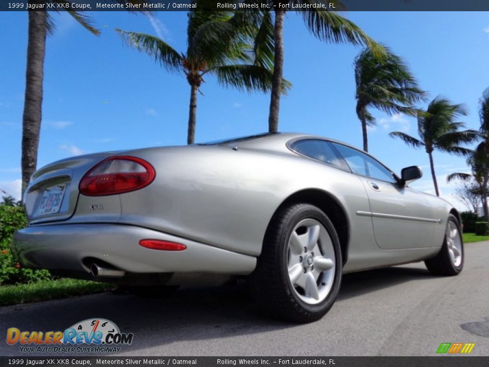 1999 Jaguar XK XK8 Coupe Meteorite SIlver Metallic / Oatmeal Photo #19