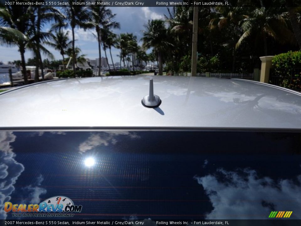 2007 Mercedes-Benz S 550 Sedan Iridium Silver Metallic / Grey/Dark Grey Photo #10