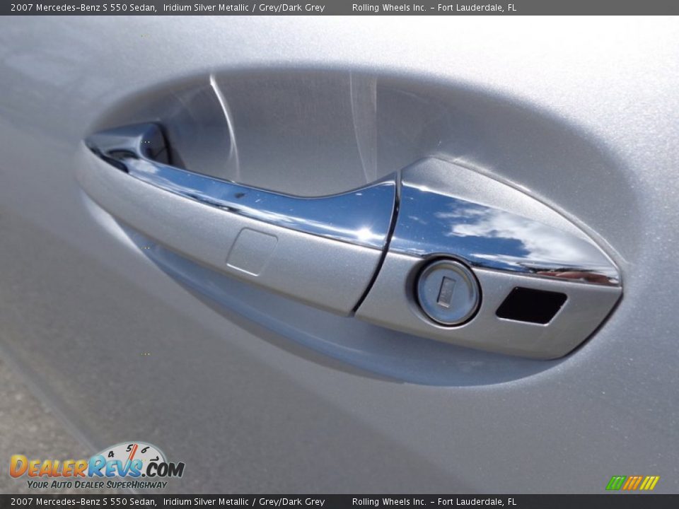 2007 Mercedes-Benz S 550 Sedan Iridium Silver Metallic / Grey/Dark Grey Photo #27