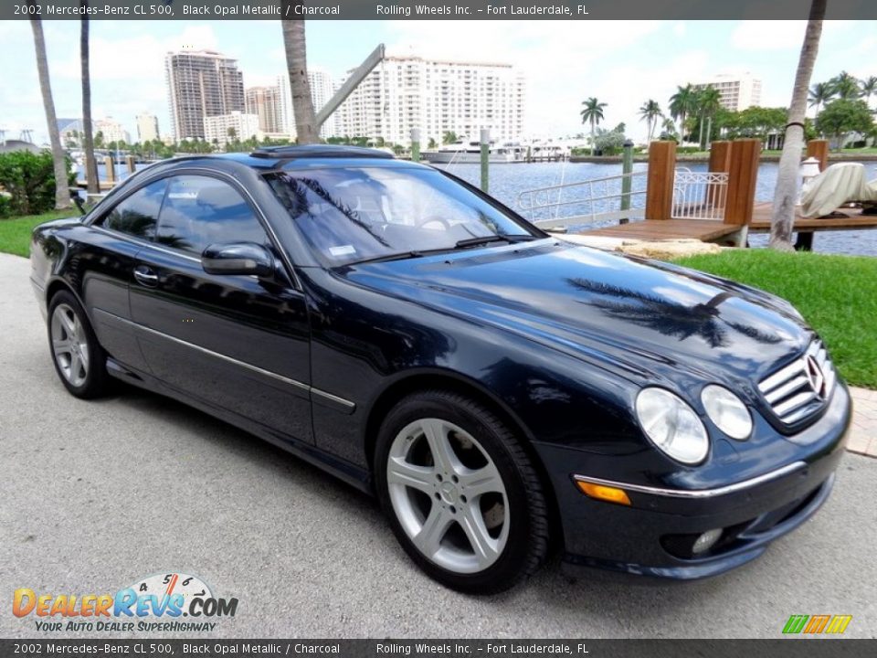 Front 3/4 View of 2002 Mercedes-Benz CL 500 Photo #13