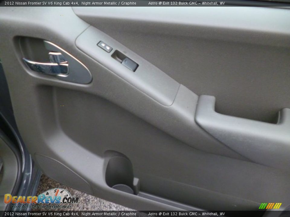 2012 Nissan Frontier SV V6 King Cab 4x4 Night Armor Metallic / Graphite Photo #11