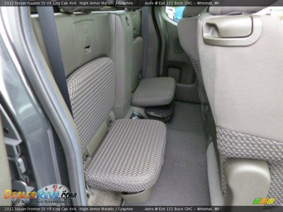 2012 Nissan Frontier SV V6 King Cab 4x4 Night Armor Metallic / Graphite Photo #12