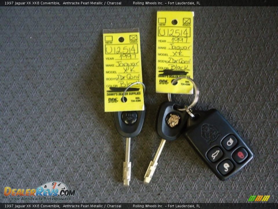 Keys of 1997 Jaguar XK XK8 Convertible Photo #21