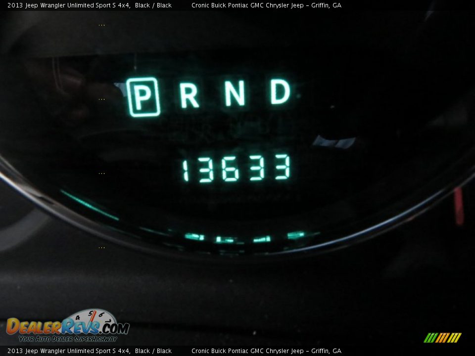 2013 Jeep Wrangler Unlimited Sport S 4x4 Black / Black Photo #22