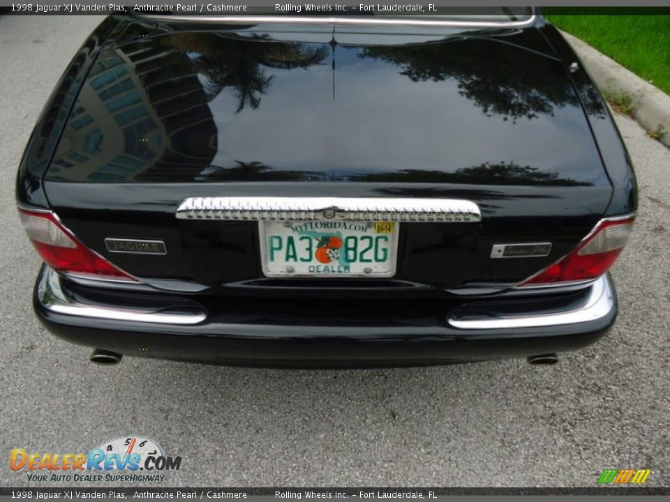 1998 Jaguar XJ Vanden Plas Anthracite Pearl / Cashmere Photo #14