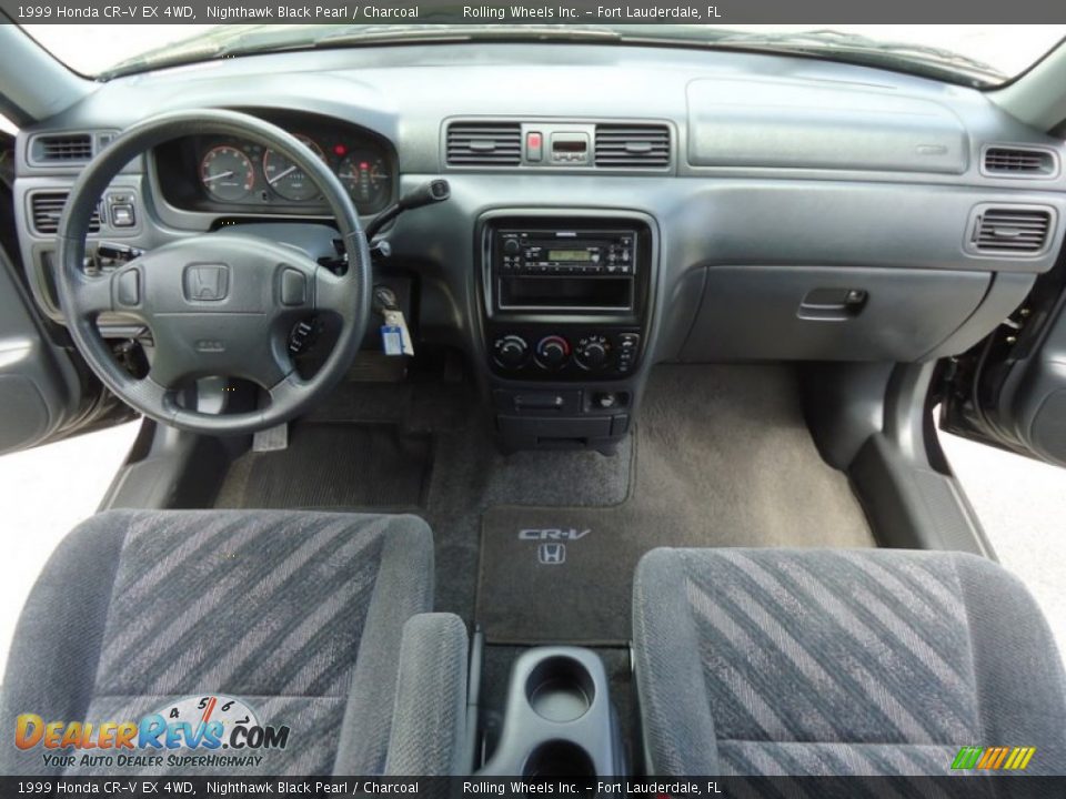 Dashboard of 1999 Honda CR-V EX 4WD Photo #15