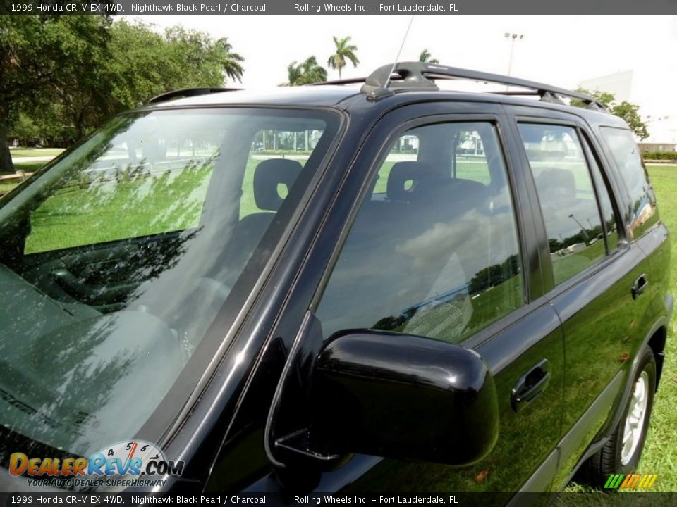 1999 Honda CR-V EX 4WD Nighthawk Black Pearl / Charcoal Photo #22