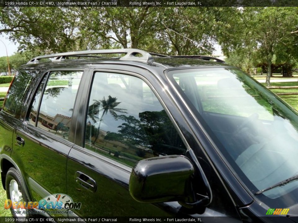1999 Honda CR-V EX 4WD Nighthawk Black Pearl / Charcoal Photo #34