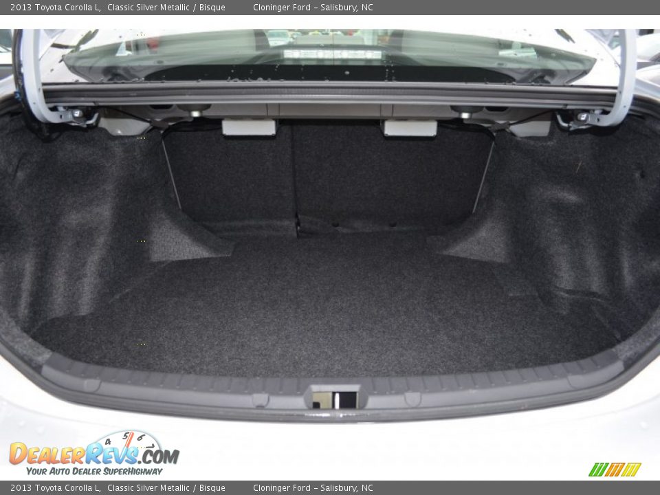 2013 Toyota Corolla L Classic Silver Metallic / Bisque Photo #17
