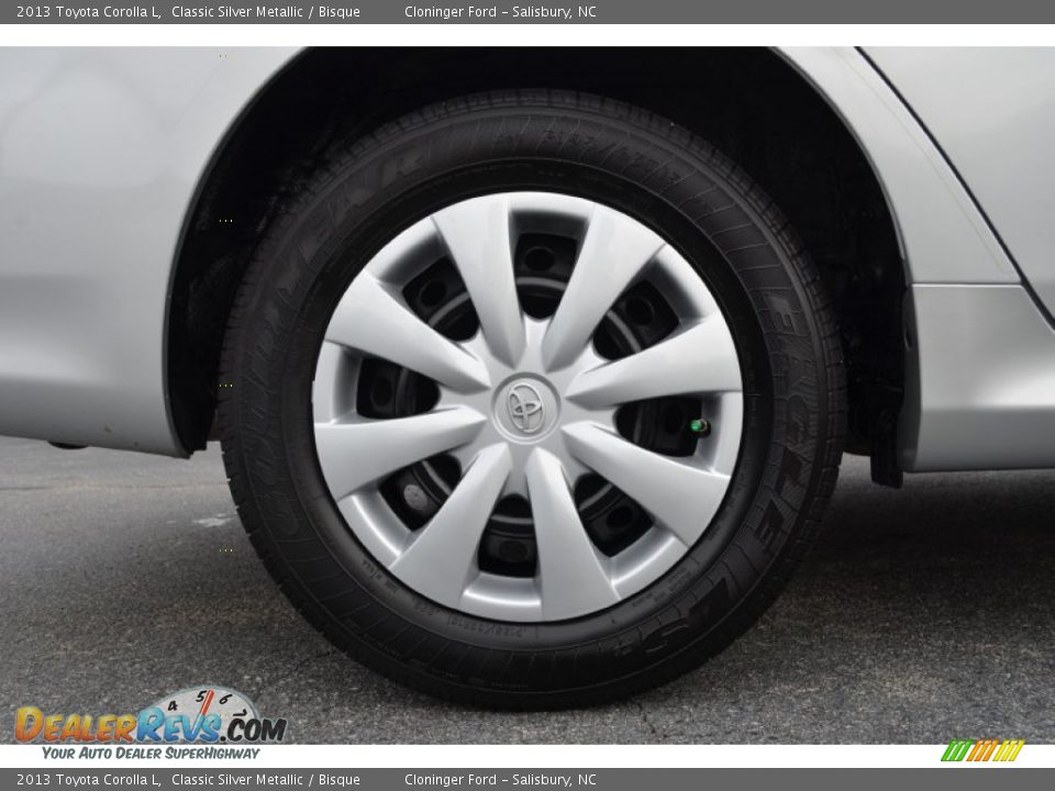 2013 Toyota Corolla L Classic Silver Metallic / Bisque Photo #19