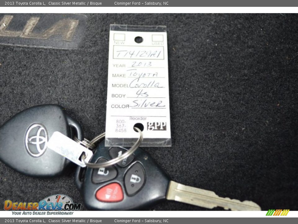 2013 Toyota Corolla L Classic Silver Metallic / Bisque Photo #29
