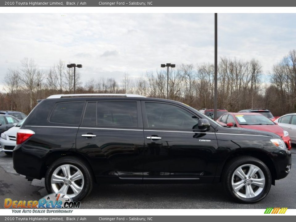 2010 Toyota Highlander Limited Black / Ash Photo #2