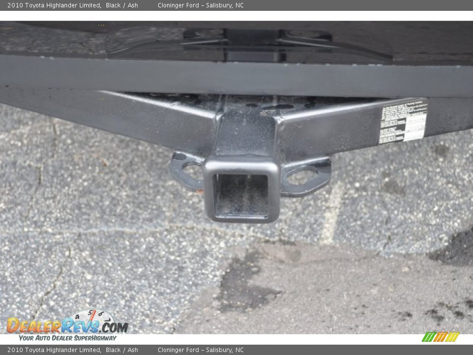 2010 Toyota Highlander Limited Black / Ash Photo #19