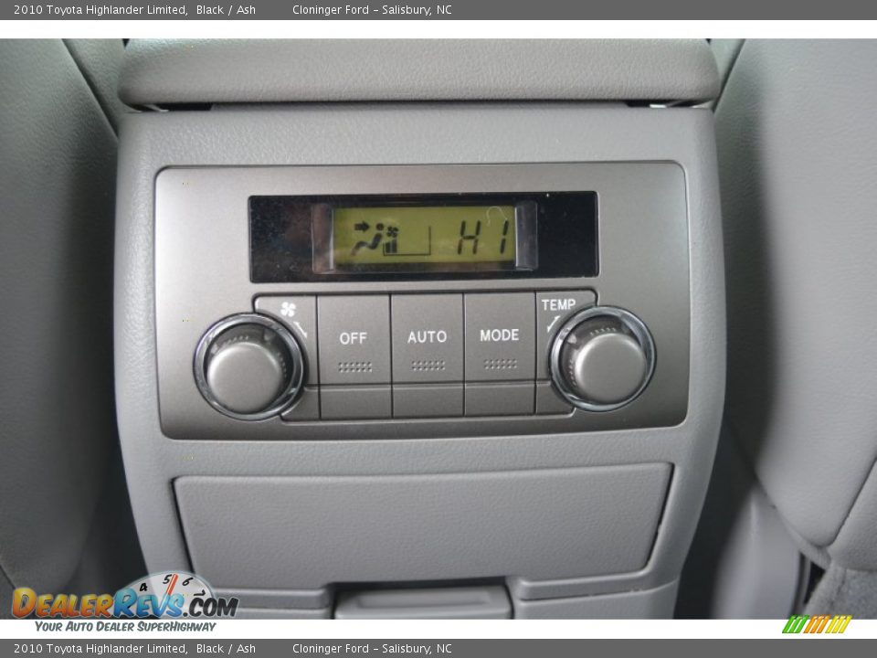 2010 Toyota Highlander Limited Black / Ash Photo #21