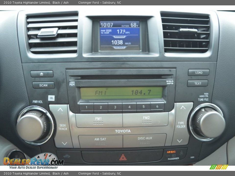 2010 Toyota Highlander Limited Black / Ash Photo #25