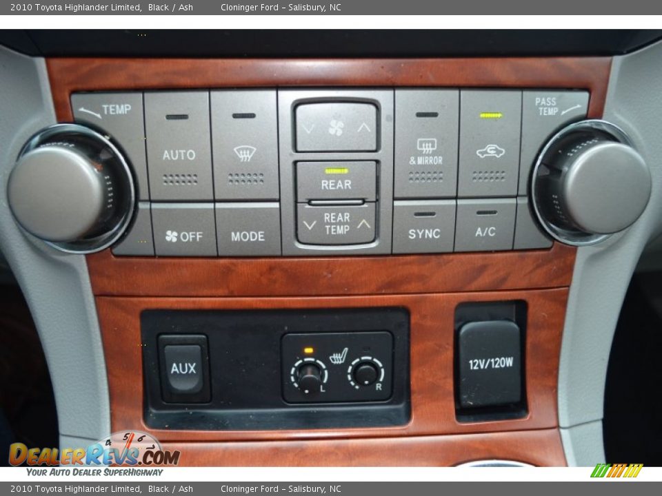 2010 Toyota Highlander Limited Black / Ash Photo #27