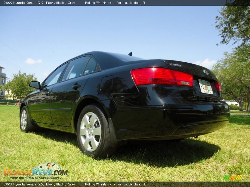 2009 Hyundai Sonata GLS Ebony Black / Gray Photo #12