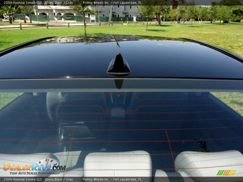 2009 Hyundai Sonata GLS Ebony Black / Gray Photo #31