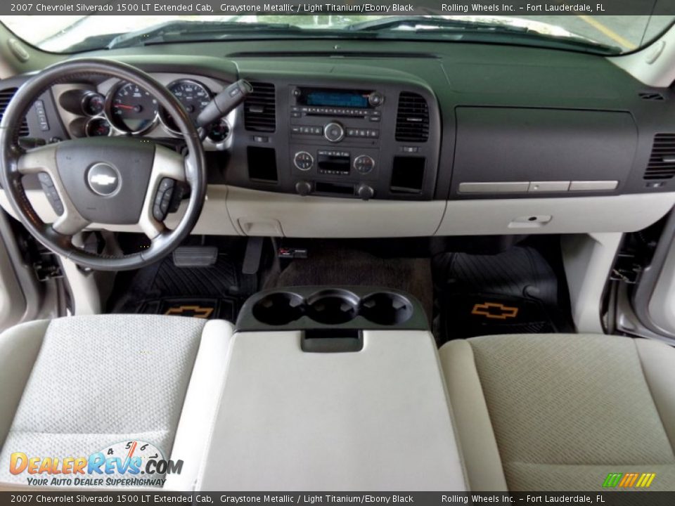 2007 Chevrolet Silverado 1500 LT Extended Cab Graystone Metallic / Light Titanium/Ebony Black Photo #2