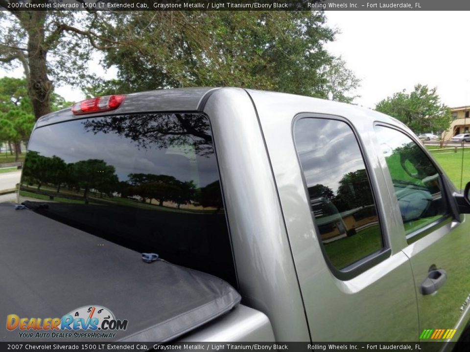 2007 Chevrolet Silverado 1500 LT Extended Cab Graystone Metallic / Light Titanium/Ebony Black Photo #21