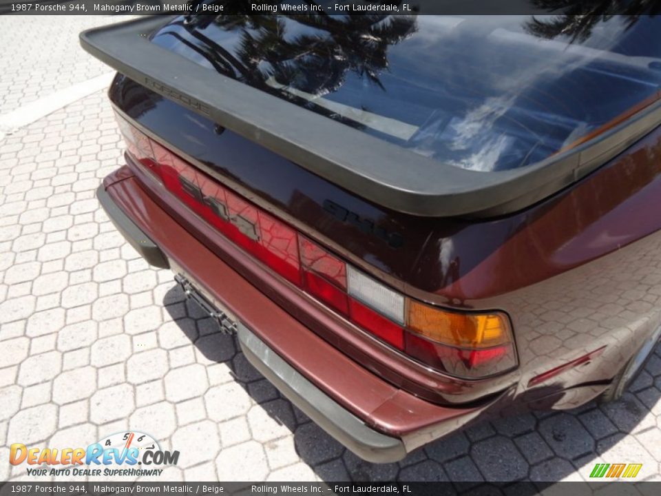 1987 Porsche 944 Mahogany Brown Metallic / Beige Photo #32