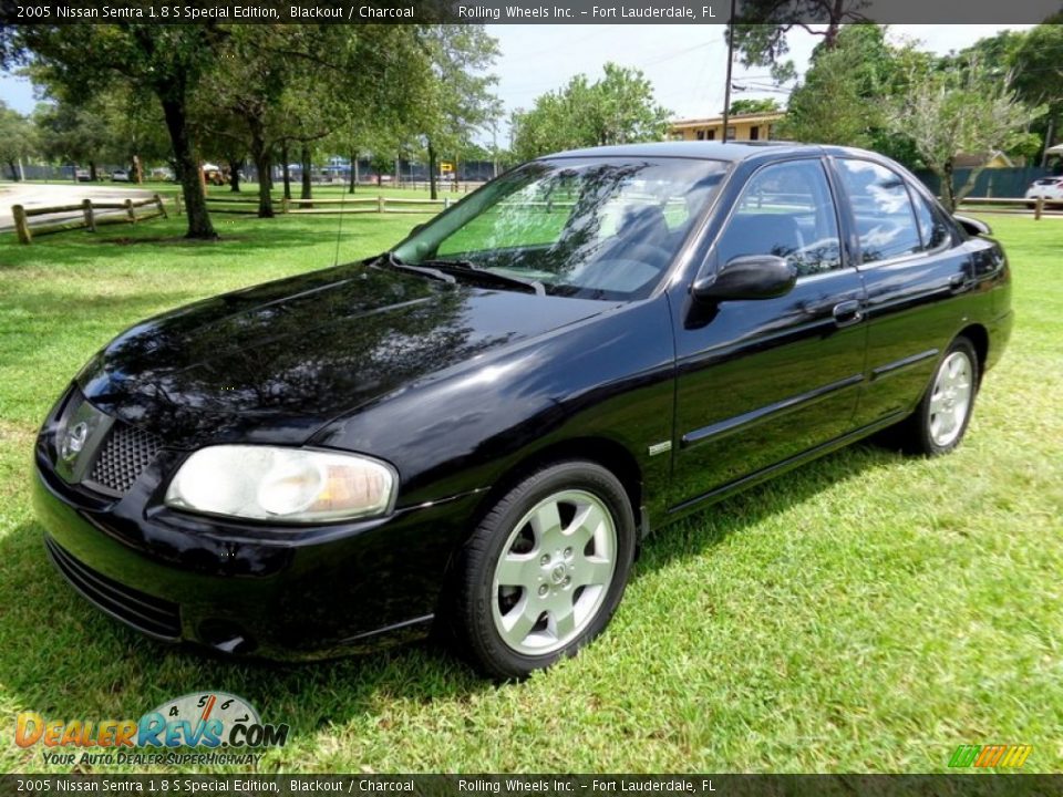 2005 Nissan Sentra 1.8 S Special Edition Blackout / Charcoal Photo #1